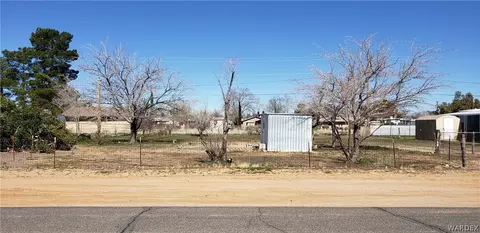 2395 E Hearne Ave, Kingman, AZ 86409 photo 1