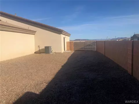3726 E Mariscal Dr, Kingman, AZ 86409 photo 6