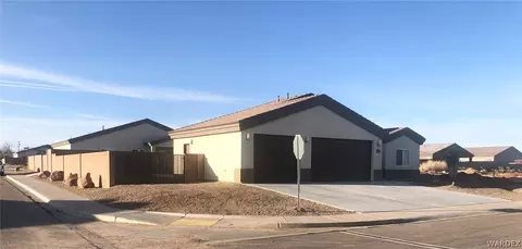 3726 E Mariscal Dr, Kingman, AZ 86409 photo 1
