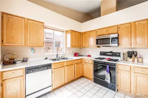 3786 E Packard Ave, Kingman, AZ 86409 photo 9