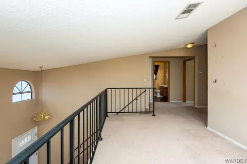 1672 Esteban Ave, Laughlin, NV 89029 photo 8