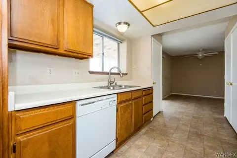 1672 Esteban Ave, Laughlin, NV 89029 photo 17