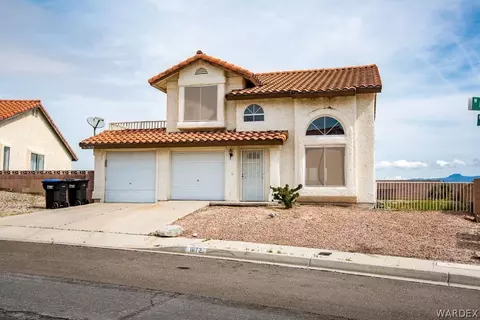 1672 Esteban Ave, Laughlin, NV 89029 photo 2