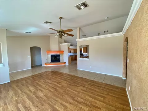 2135 E Cactus Wren Rd, Kingman, AZ 86409 photo 8