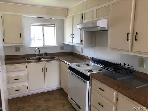 3194 E Ames Ave, Kingman, AZ 86409 photo 14