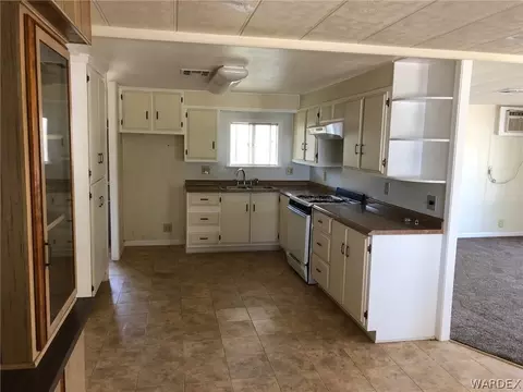 3194 E Ames Ave, Kingman, AZ 86409 photo 13