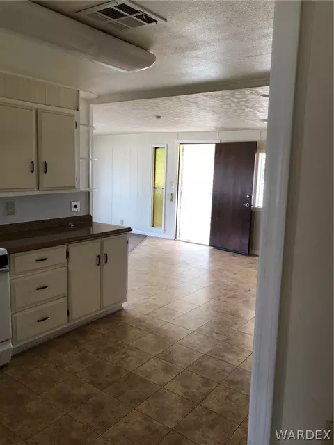 3194 E Ames Ave, Kingman, AZ 86409 photo 15