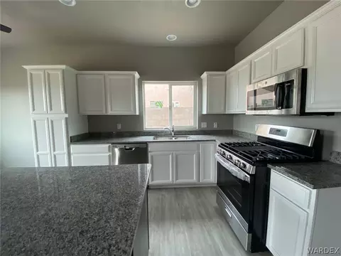 3288 E Cane Dr, Kingman, AZ 86409 photo 13