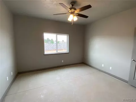 3288 E Cane Dr, Kingman, AZ 86409 photo 11