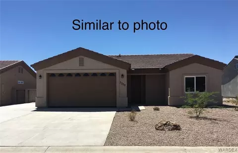 3288 E Cane Dr, Kingman, AZ 86409 photo 1
