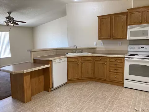 2935 E Devlin Ave, Kingman, AZ 86401 photo 22