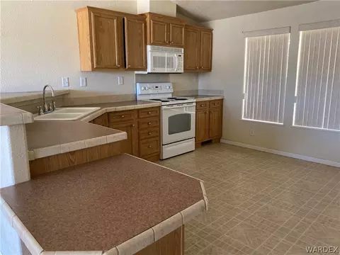 2935 E Devlin Ave, Kingman, AZ 86401 photo 19