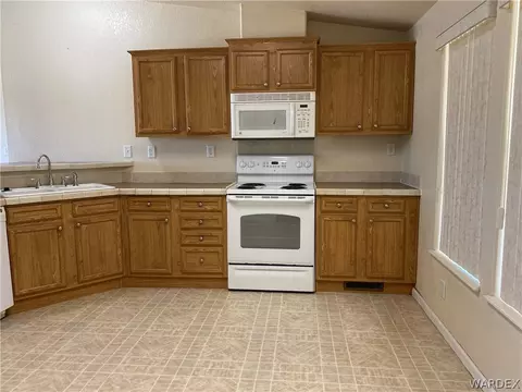 2935 E Devlin Ave, Kingman, AZ 86401 photo 21