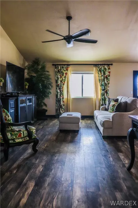 1395 Lillyhill Dr, Needles, CA 92363 photo 8