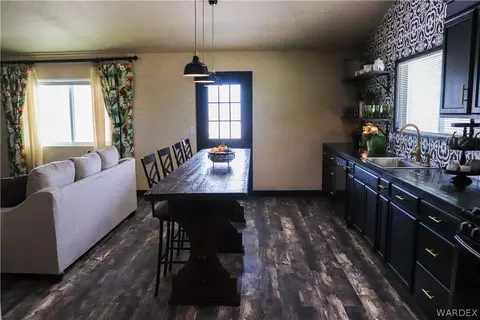 1395 Lillyhill Dr, Needles, CA 92363 photo 13