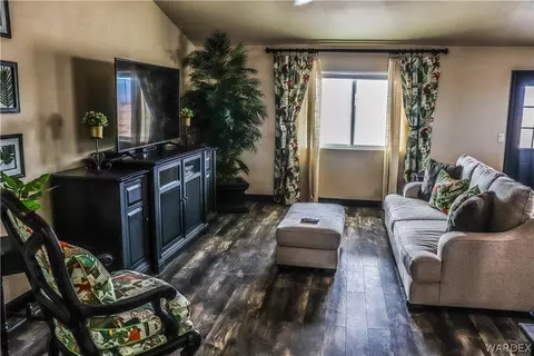 1395 Lillyhill Dr, Needles, CA 92363 photo 9