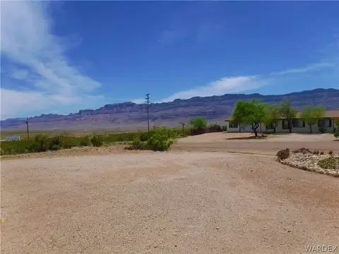 30435 N Haystack Dr, Meadview, AZ 86444 photo 11