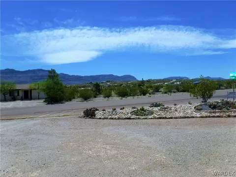 30435 N Haystack Dr, Meadview, AZ 86444 photo 9