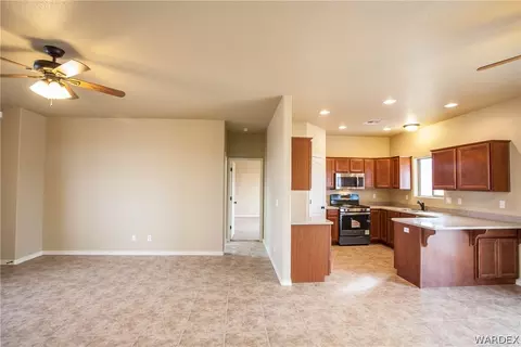 5286 Eagle View Ave, Kingman, AZ 86401 photo 7