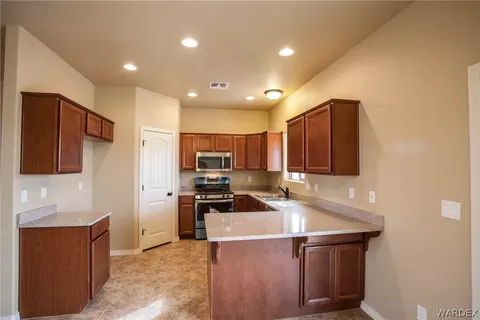5286 Eagle View Ave, Kingman, AZ 86401 photo 5