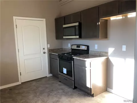 3350 E Rusty Spur Ave, Kingman, AZ 86409 photo 8