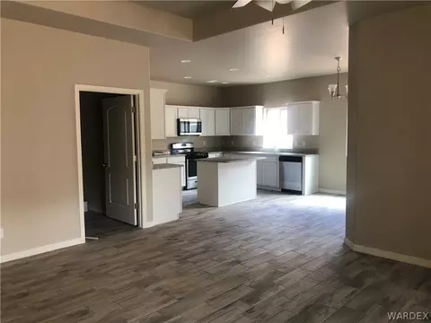 3914 E Suffock Ave, Kingman, AZ 86409 photo 11
