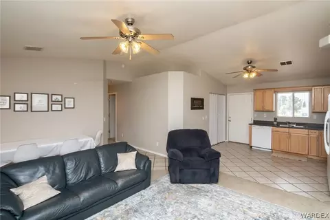 7736 E Old Mission Dr, Kingman, AZ 86401 photo 12