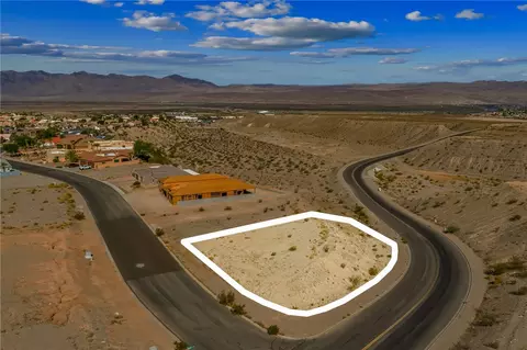 2345 Jo Ann Ave, Bullhead City, AZ 86442