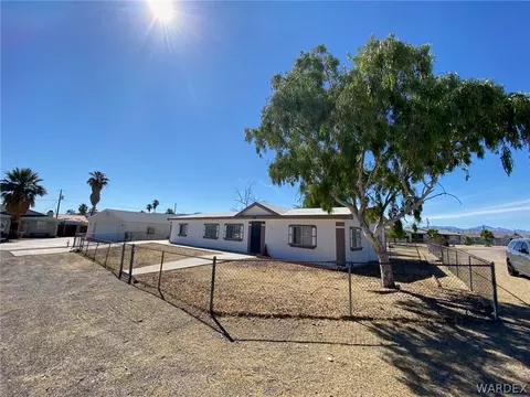 1381 E Ruby Way, Fort Mohave, AZ 86426 photo 3