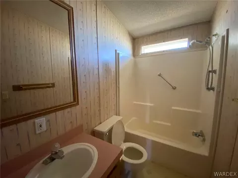 1381 E Ruby Way, Fort Mohave, AZ 86426 photo 10