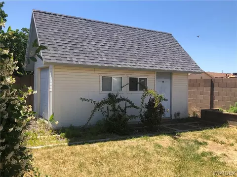 2107 E Mcvicar Ave, Kingman, AZ 86409 photo 7