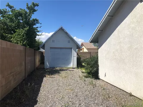 2107 E Mcvicar Ave, Kingman, AZ 86409 photo 6