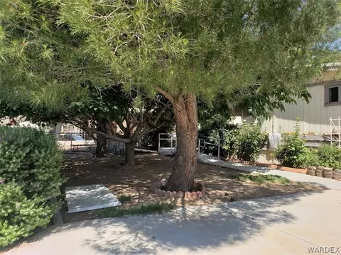 1425 E Devlin Ave, Kingman, AZ 86409 photo 2