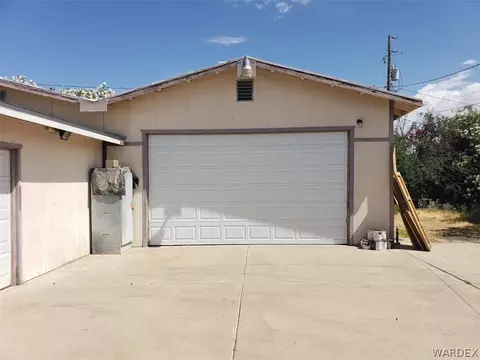 1425 E Devlin Ave, Kingman, AZ 86409 photo 9