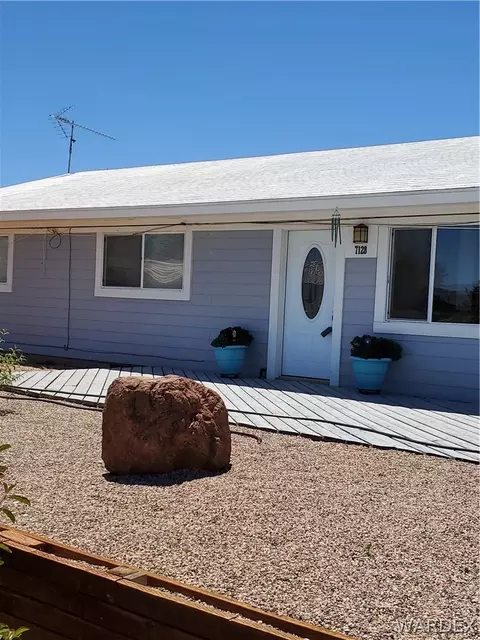 7128 E Rawhide Cir, Kingman, AZ 86401 photo 3