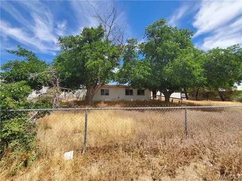 3093 E Ames Ave, Kingman, AZ 86409 photo 3