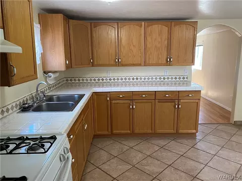 1455 E Devlin Ave, Kingman, AZ 86409 photo 6