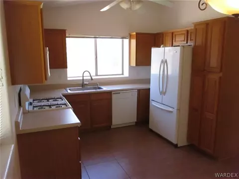 2819 Simms Ave, Kingman, AZ 86401 photo 5