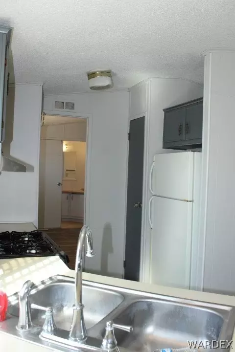 3574 E Canary Ln, Kingman, AZ 86409 photo 16