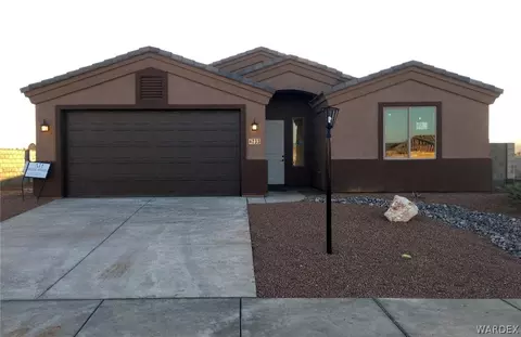 4733 E Old West Rd, Kingman, AZ 86401 photo 1