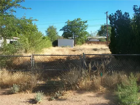 3175 E Devlin Ave, Kingman, AZ 86409 photo 1