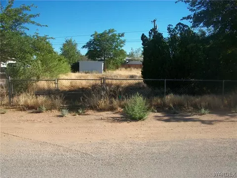 3175 E Devlin Ave, Kingman, AZ 86409 photo 3