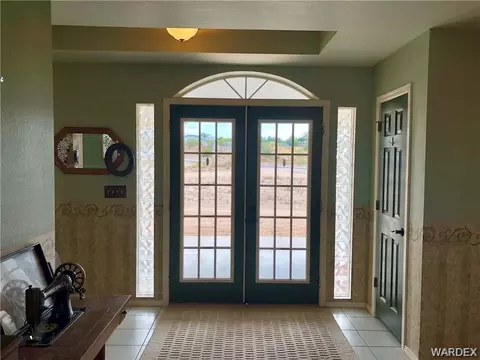 2388 Comanche Dr, Kingman, AZ 86401 photo 3