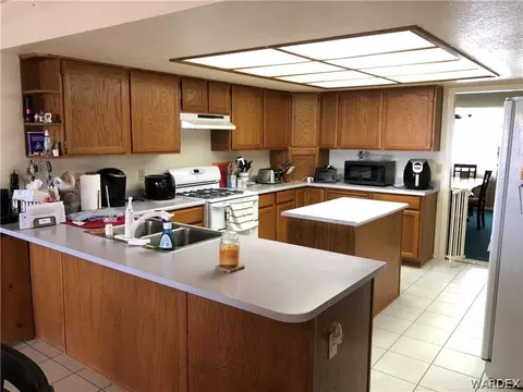 2388 Comanche Dr, Kingman, AZ 86401 photo 6