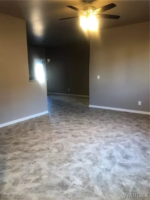 3332 E Rusty Spur Ave, Kingman, AZ 86409 photo 2