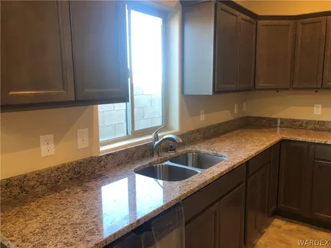 3338 E Rusty Spur Ave, Kingman, AZ 86409 photo 6