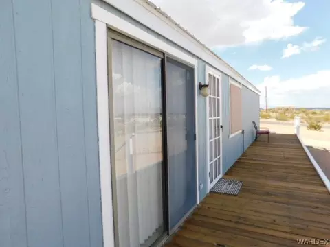 780 E Kanab Ln, Meadview, AZ 86444 photo 5