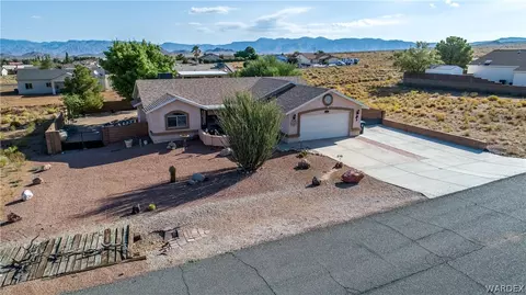 7563 E Burro Dr, Kingman, AZ 86401 photo 3