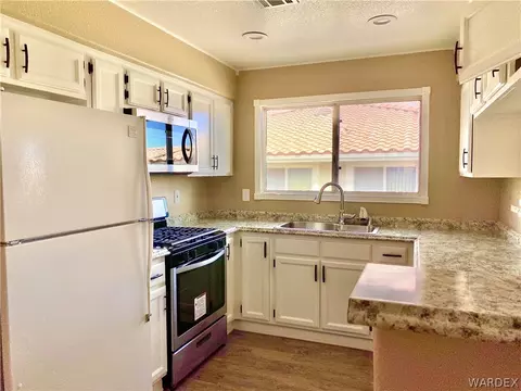 2248 Rugged Mesa Dr, Laughlin, NV 89029 photo 5