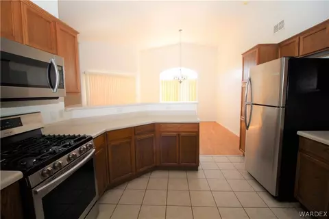 3914 E Packard Ave, Kingman, AZ 86409 photo 7